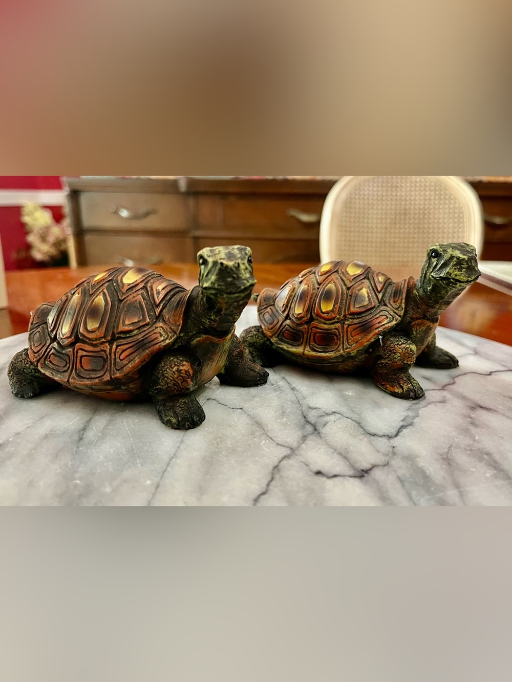2 Vintage Resin Carved Green Turtles w Intricate-painted Shell Design Red/Gold